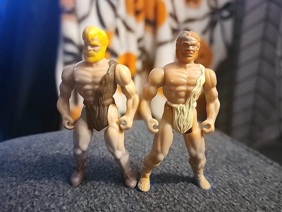 Juego de figuras de colección Kenner Bone Age Cave Men 1988 juguetes. Zur, Tund Foto 2 de 4