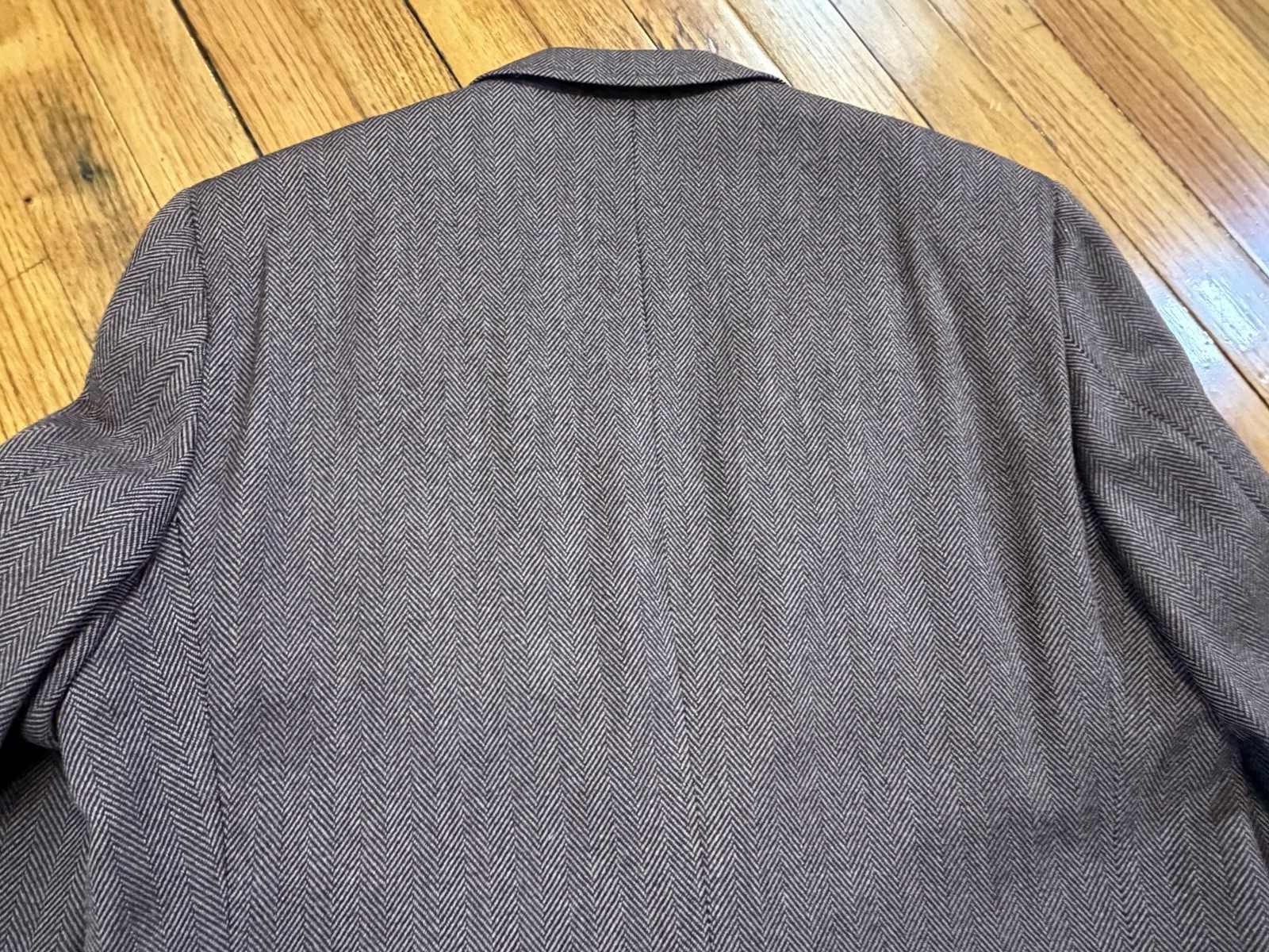 Neiman Marcus Brown Herringbone Pattern Wool Spor… - image 17