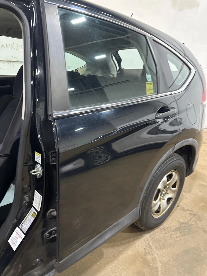 Used Rear Left Door Assembly Rear Side fits: 2014 Honda Cr-v electric w/o privac - Image 2 of 4