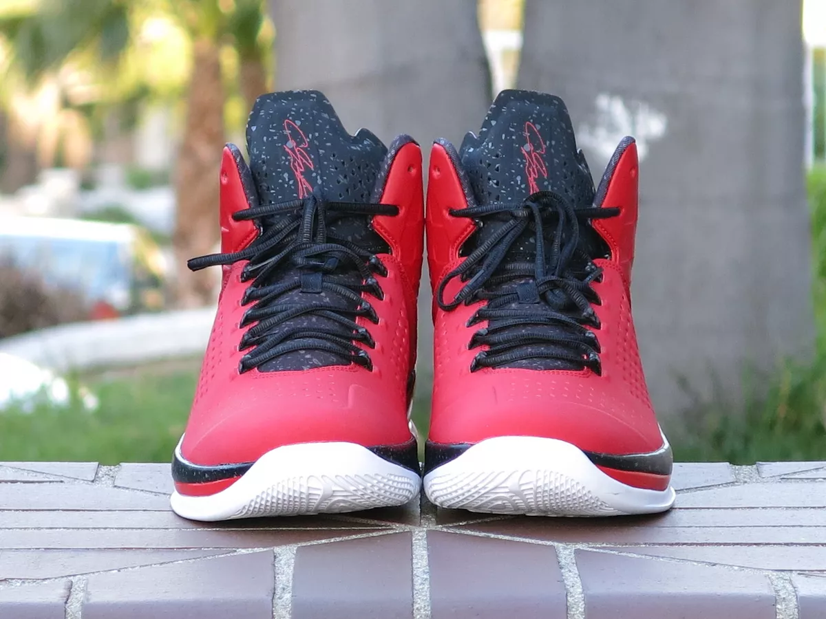 Jordan melo basketball deals shoes