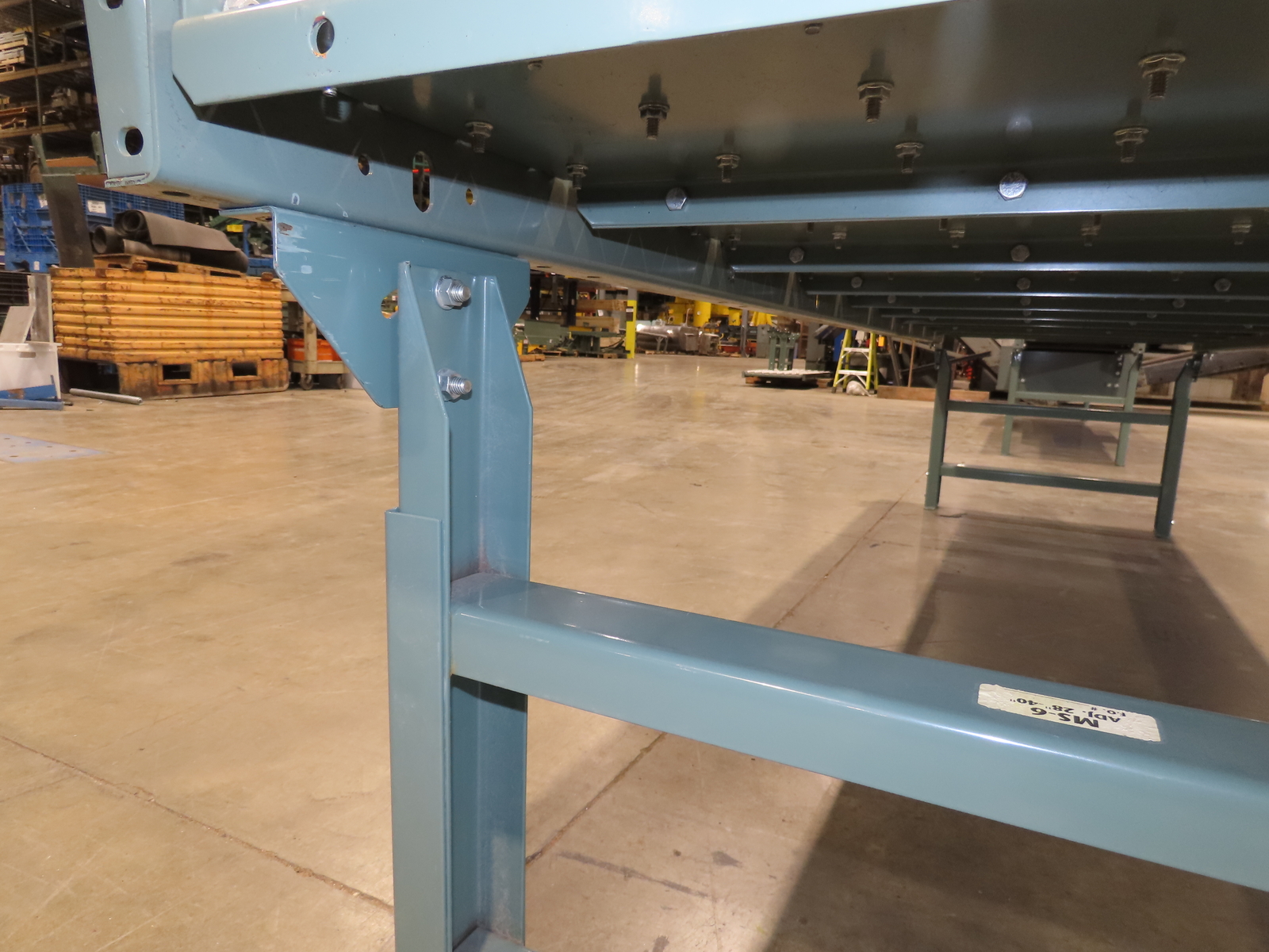 Hytrol 34"x 10' Ball Transfer Conveyor Table 31"BF 4"Centers Adj Height