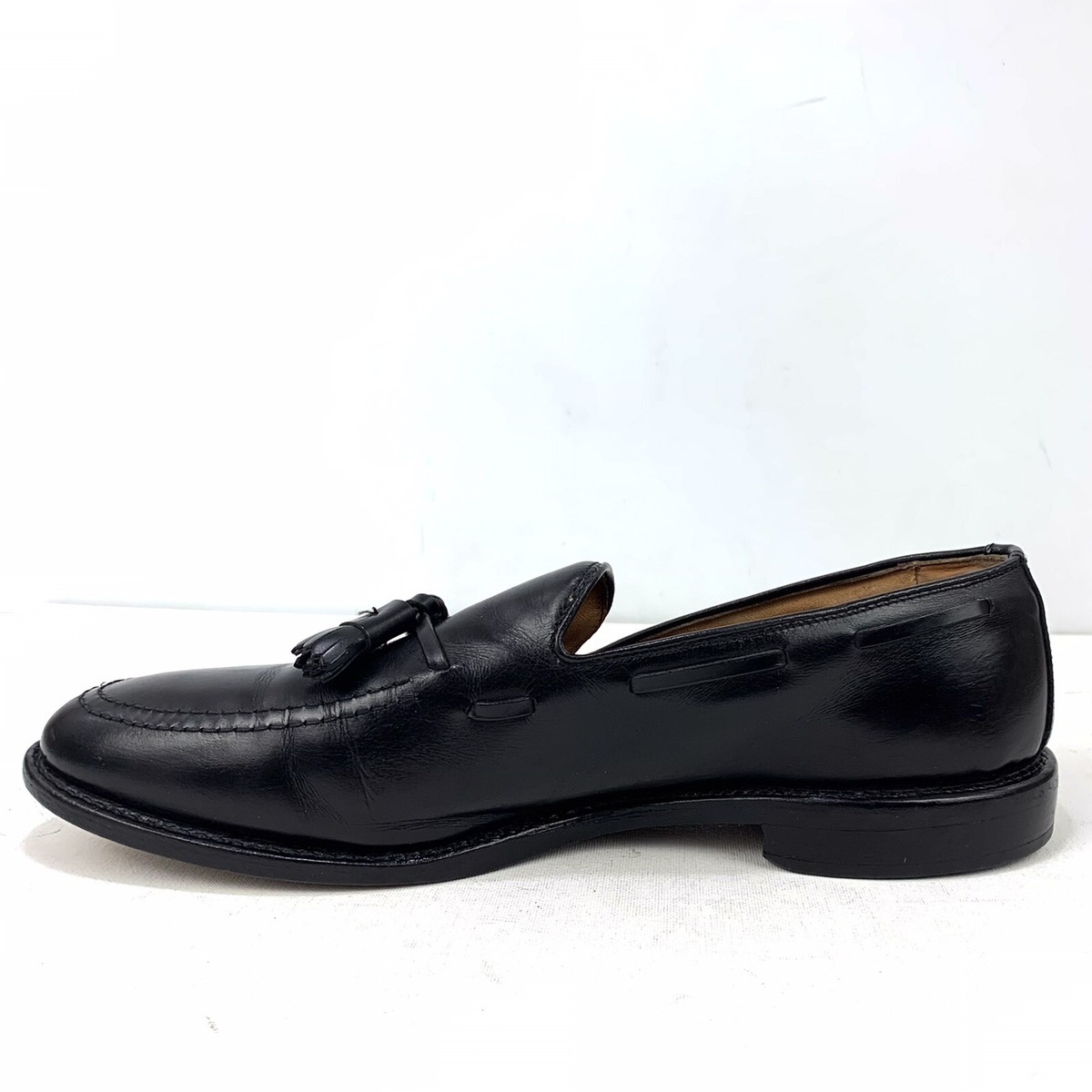 Allen Edmonds Men display picture 1