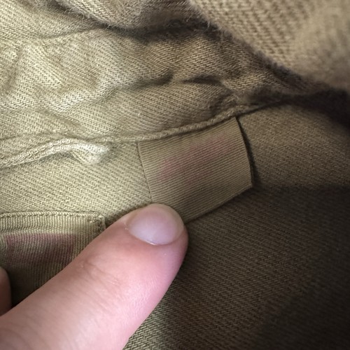 Camisa informal Levis para hombre abotonada sarga algodón medio verde - Imagen 3 de 8