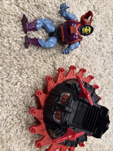 Vintage MOTU Roton Evil Assault Vehicle Rotates With Skeletor Figure 1983 Mattel