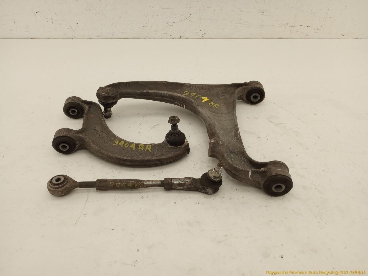 Maserati Quattroporte M139 Set Of Right Rear Control Arm & Tie Rod Fits 03-08