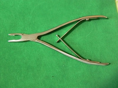 Ruggles R-1325 Double Action Rongeur - Made in Germany 6''