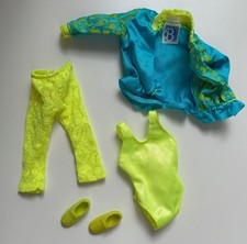 Rare Vintage 1991 Barbie Rollerblade Fashions 4854 Mattel