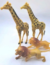 Vintage Lot of 4 Plastic Zoo Safari Animal Lion Giraffe Figures Toys Unbranded