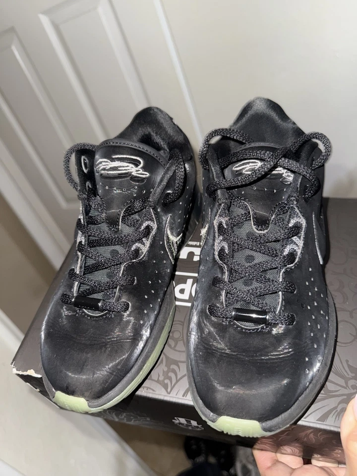 Zapatillas Nike LeBron para niños talla 2,5 años Foto 4 de 4