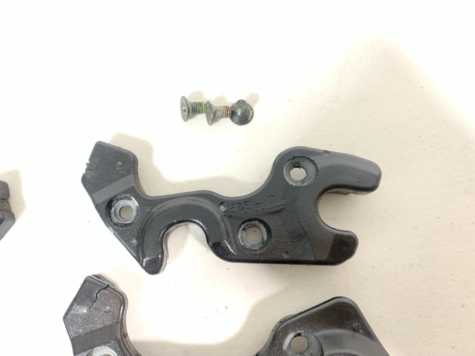 2000 - 2006 Escalade Tahoe Yukon Suburban 3rd Row Seats Latch Seat Rear Set Of 4 - Image 4 of 4