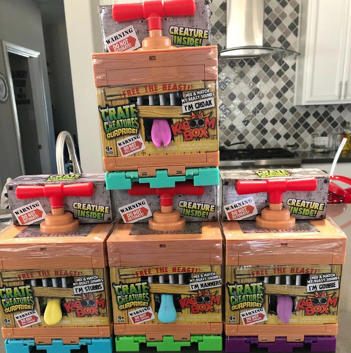 kaboom box crate creatures