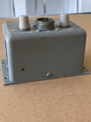 501-1115-01 SERVO AMPLIFIER LEARJET / J.E.T. MODEL AM-101A CERT INCLUDED - Picture 4 of 6
