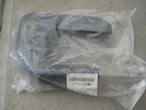 Mitsubishi Genuine OEM Rear Car & Truck Bumper Bars