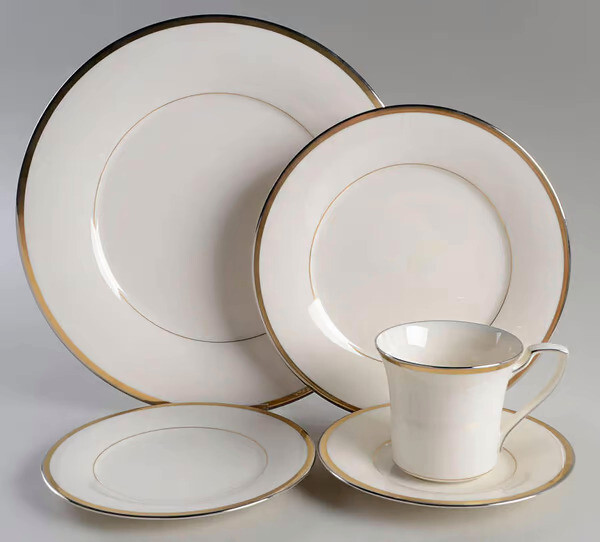 Noritake Fine China 7713 Gold and Platinum 5-pc Place Settings (10