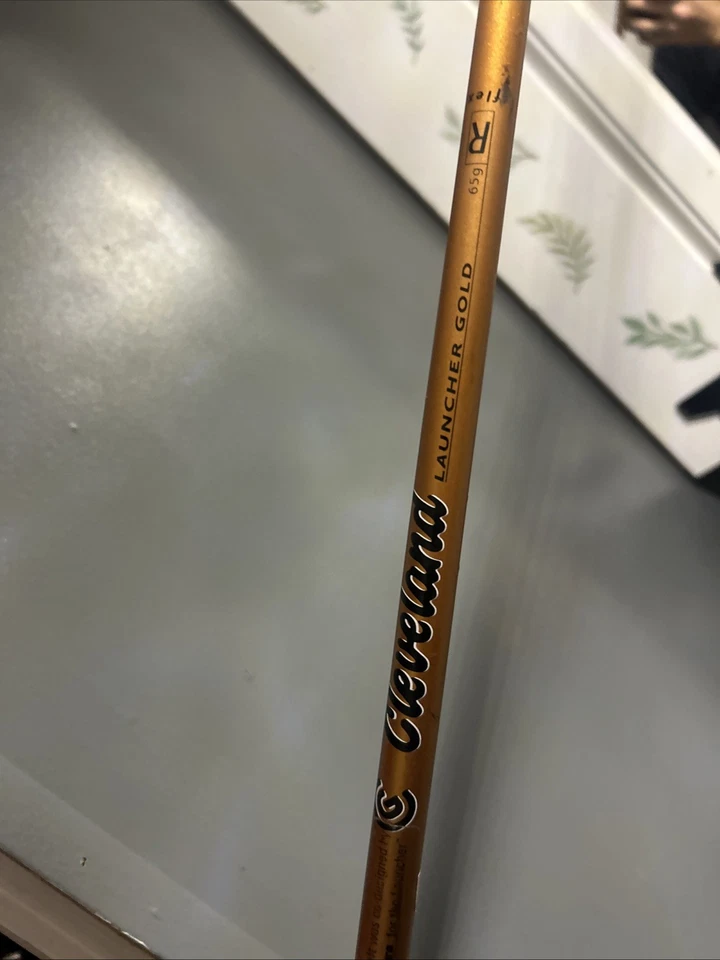 Cleveland Launcher 19° 5 Madera Fujikura Eje Flexible Regular Derecha 42.5" con Cubierta Foto 4 de 4