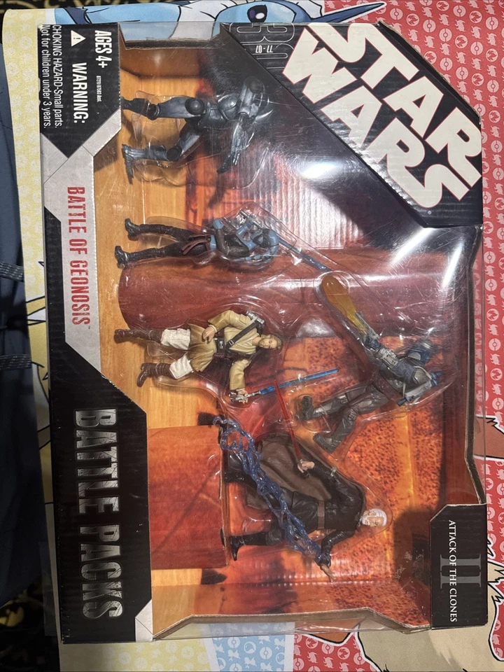 STAR WARS 30th ANNIV. BATTLE PACK, BATTLE OF GEONOSIS ACTION FIGURES NEW - Image 2 of 4