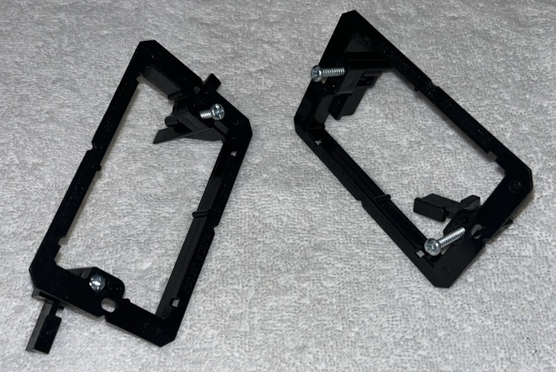 Lot Of 2 Arlington Low Voltage Single Gang Wall Mounting Bracket