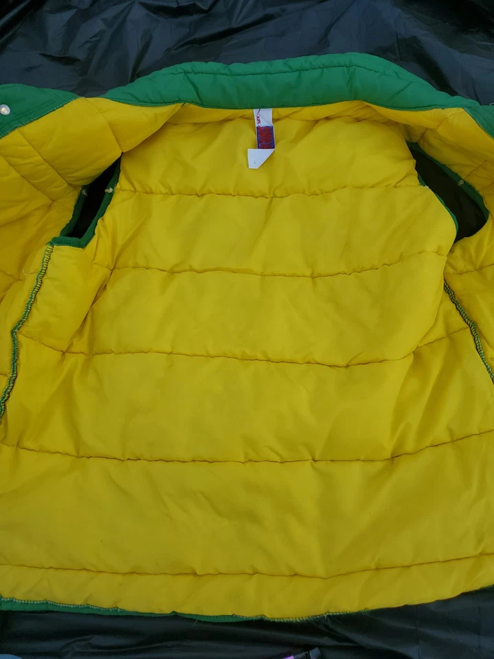 MVP Puffer Snap Vest Mens Size Large Vintage 1980's Green Yellow Logo Patch  - Image 3 of 4