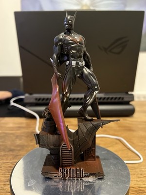 Batman Beyond Skulptur 19 cm groß
