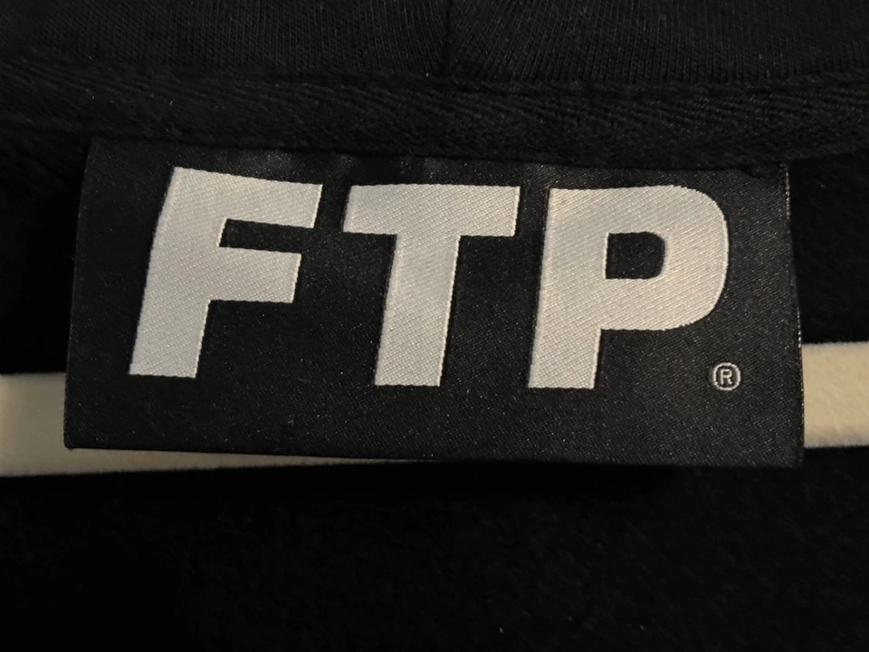 Auténtica sudadera con capucha con cremallera completa FTP negra esqueleto brillante en la oscuridad 2021 para hombre Foto 4 de 4