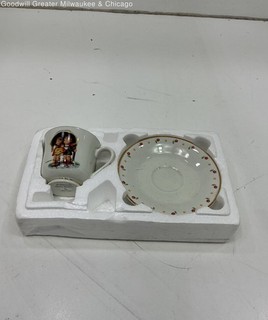 M.J. Hummel "Stormy Weather" Small Mug & Plate Set