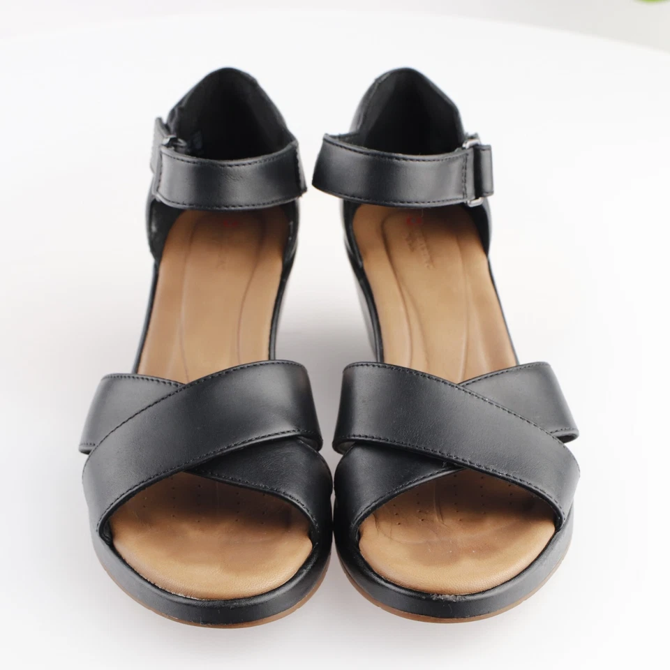 Sandalia Clarks Un Plaza para mujer talla 9,5 M cuero negro cuña correa al tobillo zapato Foto 3 de 4