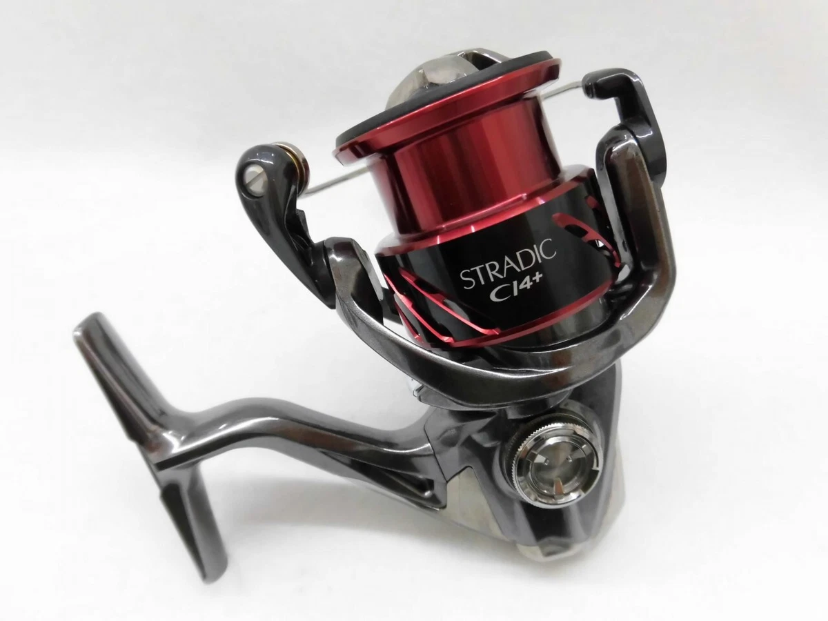 Moulinets de pêche Shimano Stradic CI4+ FB à tambour fixe