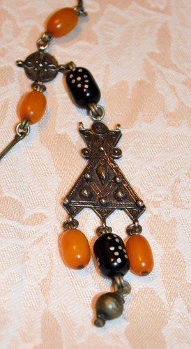 VINTAGE TRIBAL NECKLACE and PIERCED EARRINGS - Picture 2 of 5