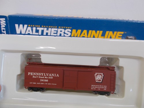 WALTHERS MAINLINE ~ PENNSYLVANIA 40' BOX CAR # 24166 ~ ESCALA HO | Zustand: New