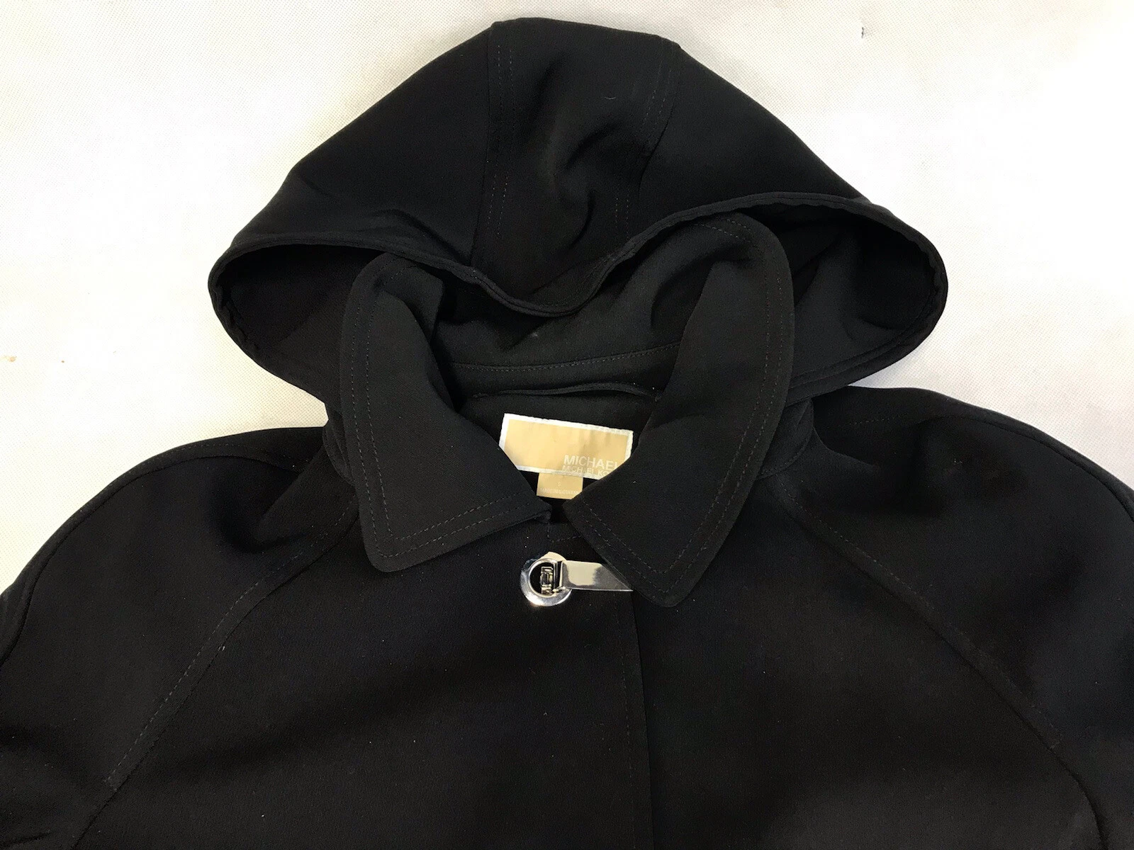 Michael Kors Trench nero completamente foderato fibbie argento e cappuccio rimovibile piccolo