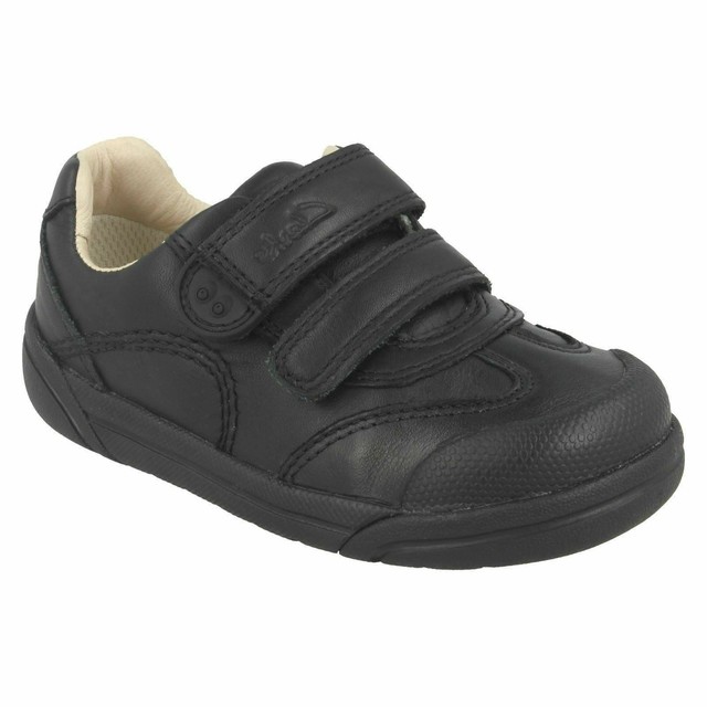 do clarks sell kickers