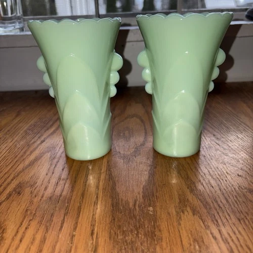 Lot of 2 Vintage Jadeite Anchor Hocking Fire King Green Glass Art Deco Vases.