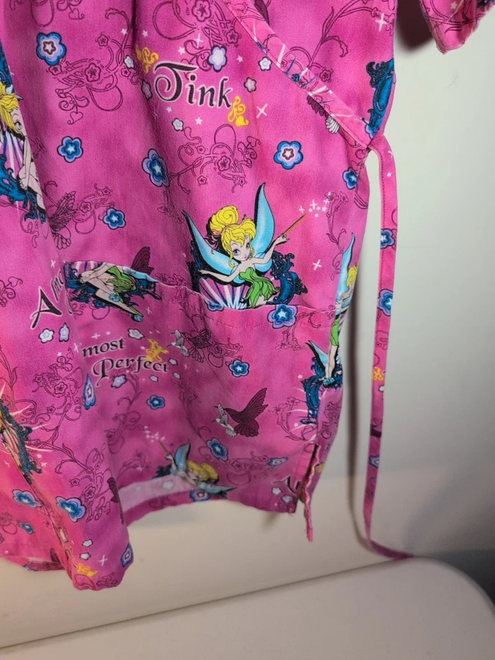 Blusa Disney Rosa Média Sininho Peter Pan Manga Curta Quase Perfeita - Imagem 4 de 4