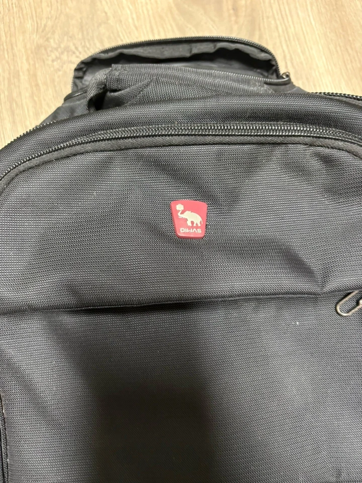 OIWAS Rolling Backpack /Travel Backpack with Wheels Carry On - Image 2 of 4