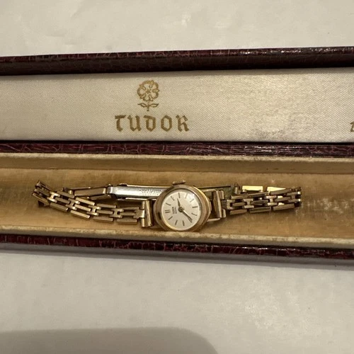 Vintage Ladies Solid 9ct Gold  Tudor Watch With Original Box