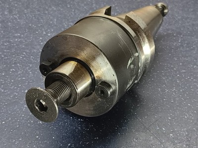 Valenite BT40 1'' Pilot 3/8'' K Face Shell Mill Tool Holder BT40-S100-240 1.0 .375