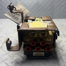 2003-2006 Chevy Tahoe Suburban 1500 ABS Anti-Lock Brake Pump Module OEM Assembly