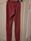 Women's Lululemon  Wunder Train Leggings Size  6 — photo 2