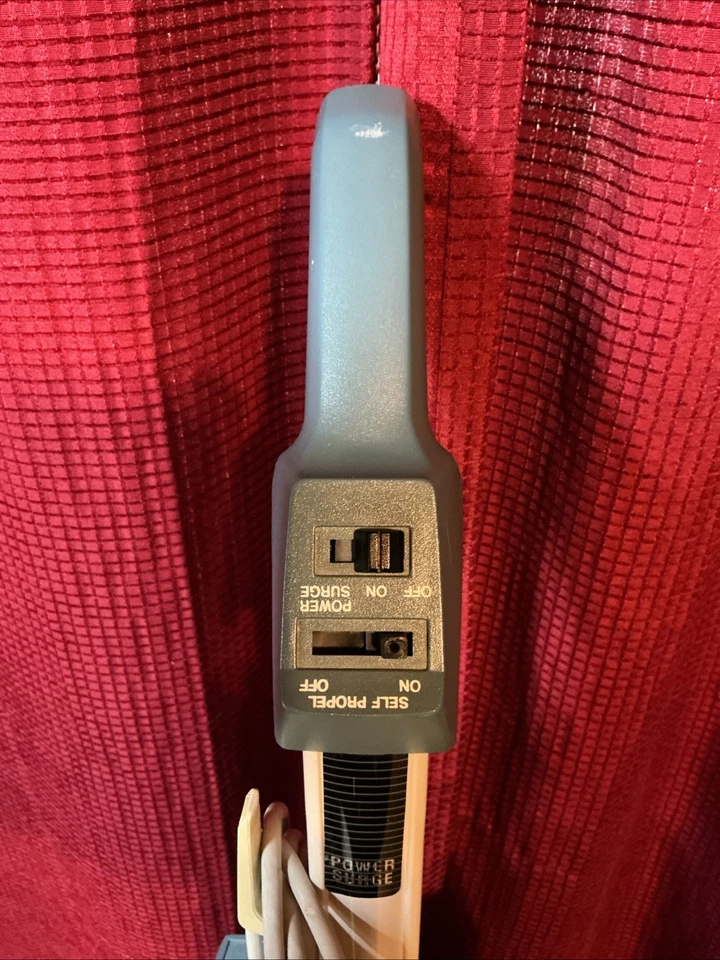 Hoover U3315-070 Concept One Upright Vacuum Cleaner Power Drive. New Belt & Bag - Image 2 of 4