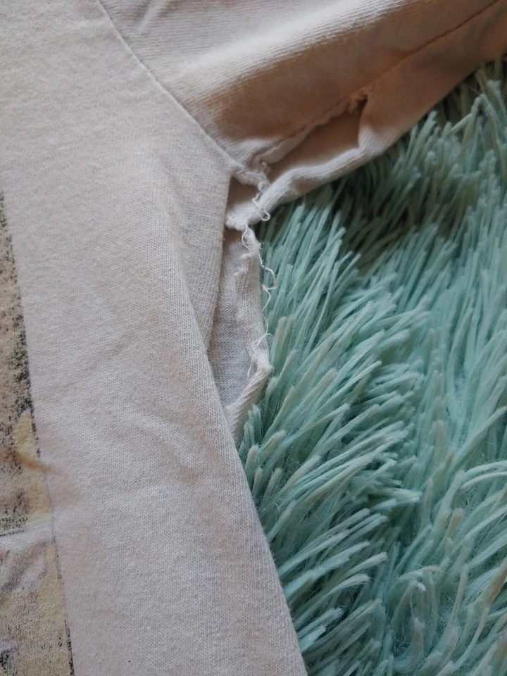 Vintage Grateful Dead Fall Tour 1994 T-Shirt Small Distressed Thrashed Stained - Image 2 of 4