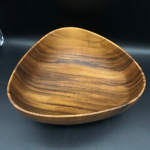 Pacific Merchants Trading Hardwood Acaciaware Rounded Triangle Bowl 10”x 10” x4” - Picture 5 of 14