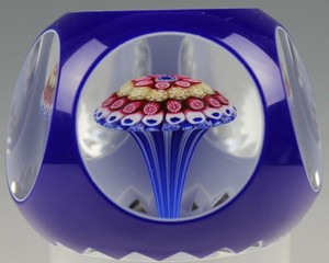 VTG-BACCARAT-Blue-Cut-to-Clear-Millefiori-Mushroom-Glass-Paperweight-1972-SMS-NR