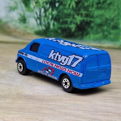 Maisto Chevy Express News Van Diecast Model 1/64 (83) Excellent