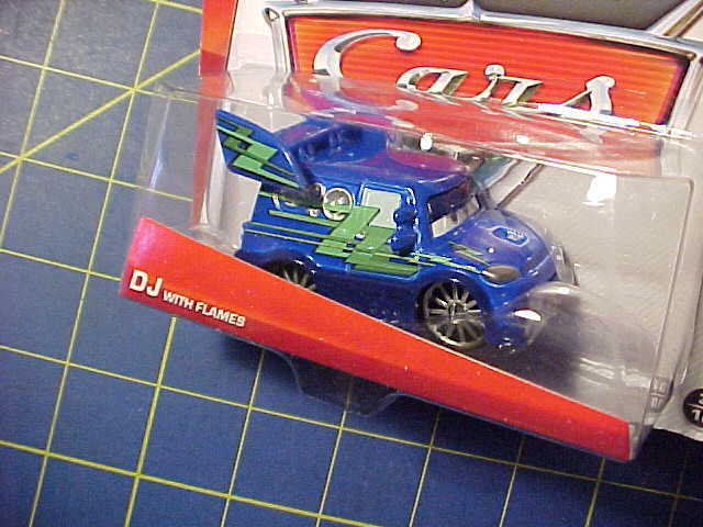 DISNEY PIXAR CARS TUNERS 3/10 DJ WITH FLAMES! NIP 2012 WHITE