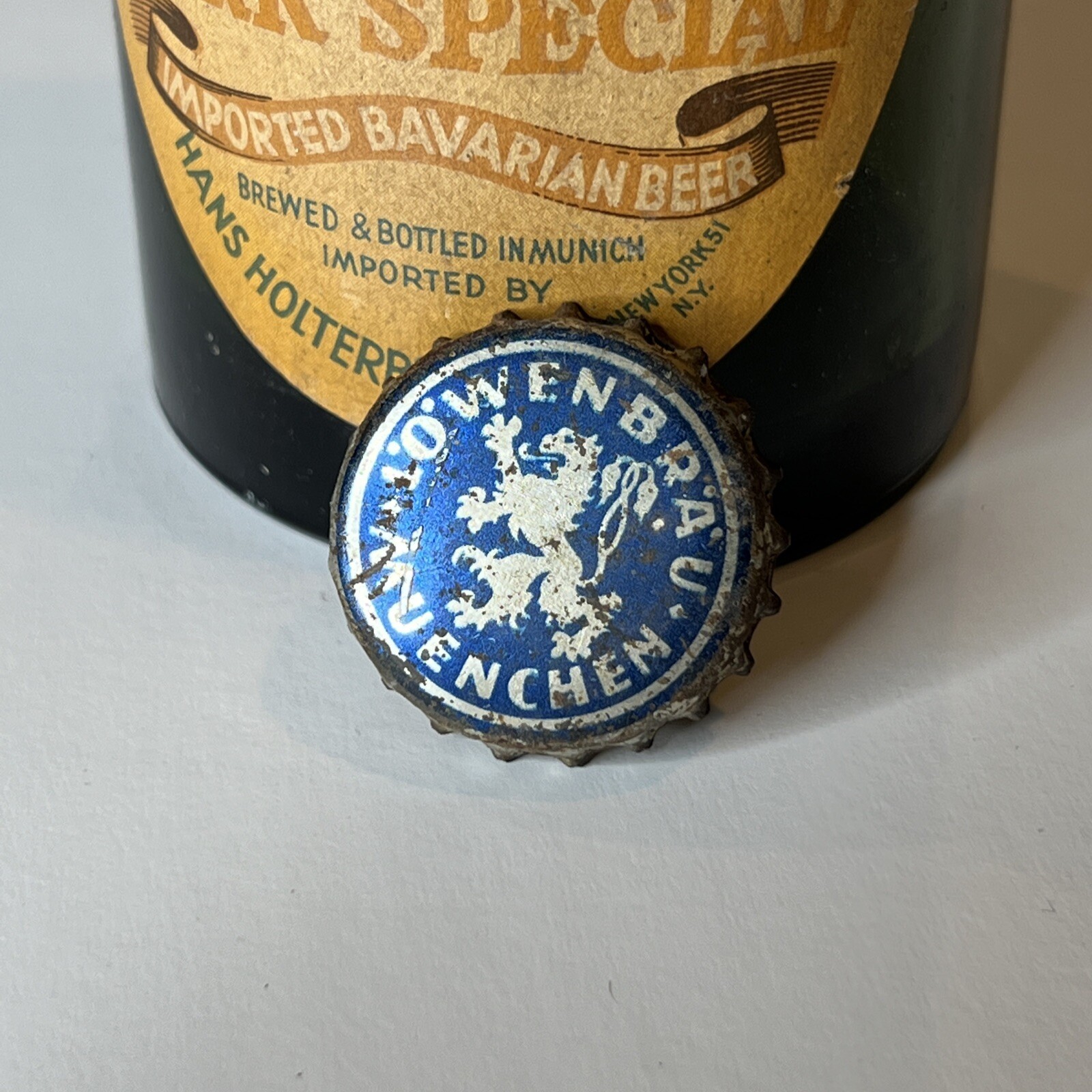 Vintage 1930’S Lowenbrau Dark Special Empty German Beer Bottle w