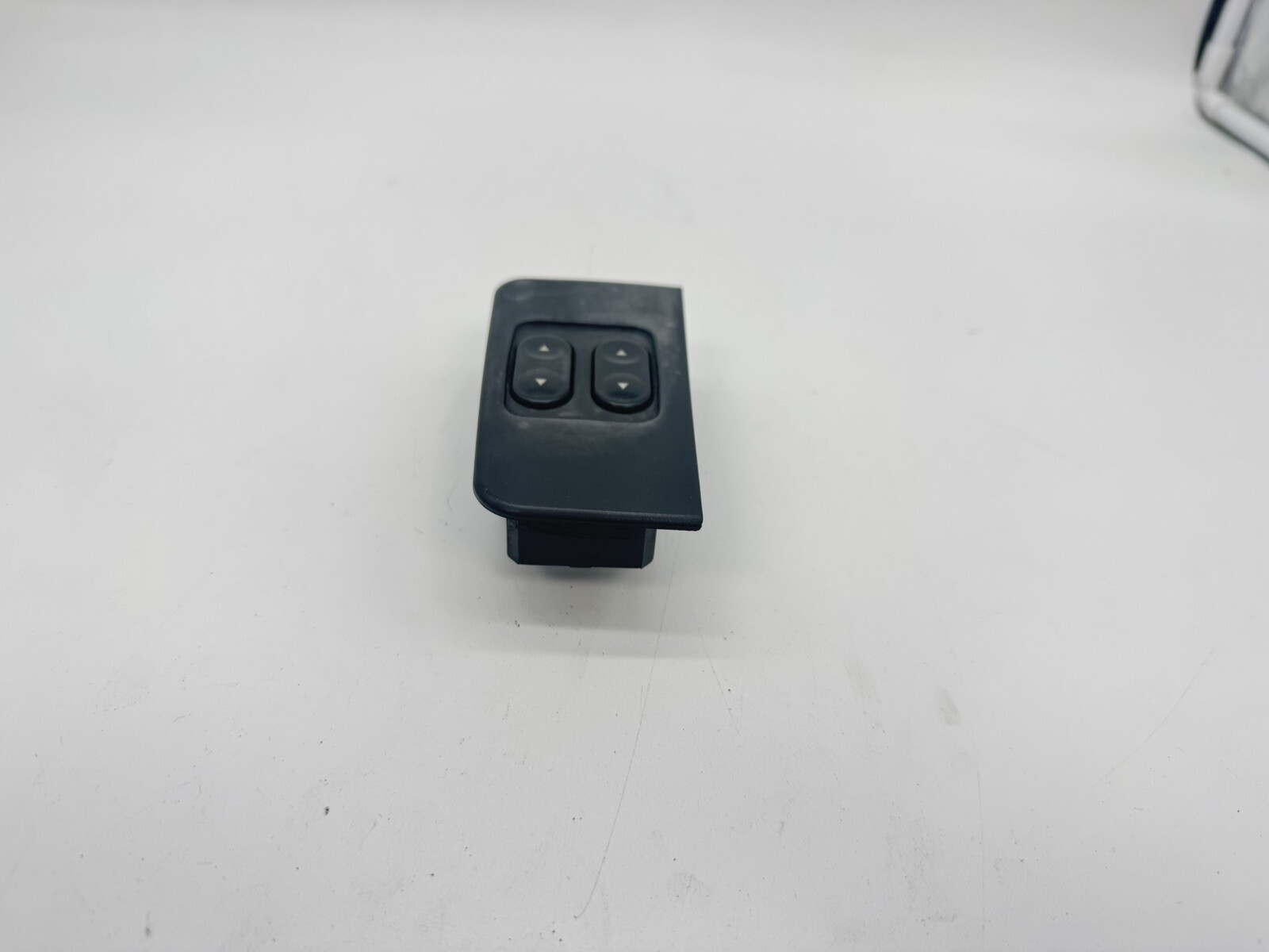 Picture 1 of 4
