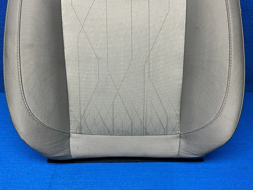 Ford Ecosport 2018-2021 asiento superior delantero derecho cojín respaldo OEM Foto 4 de 4