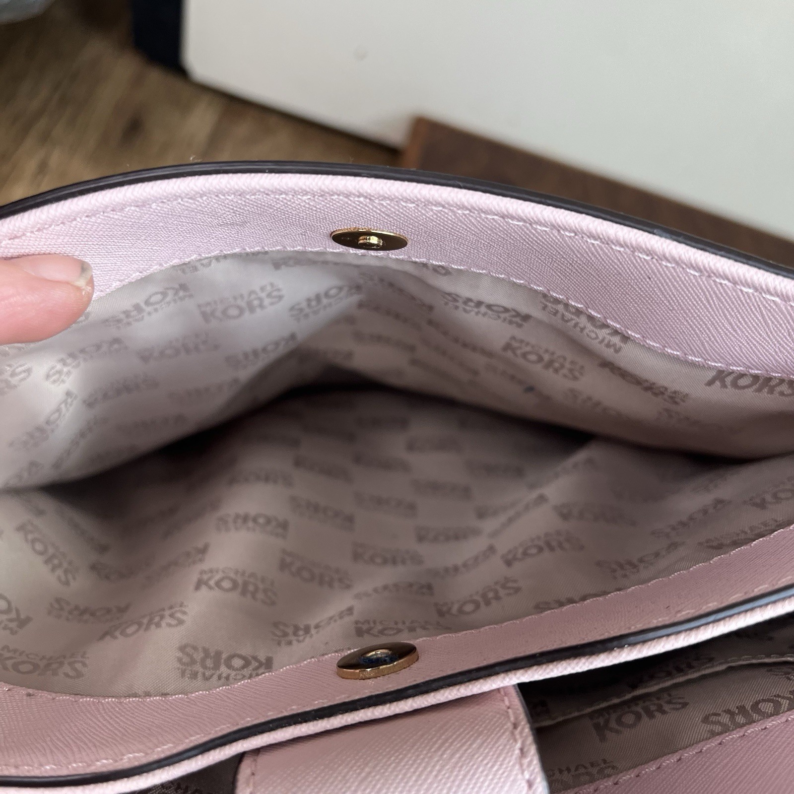 Michael Kors Kellen Medium Satchel Crossbody Bag Blossom Saffiano Leather NEW thumbnail 8