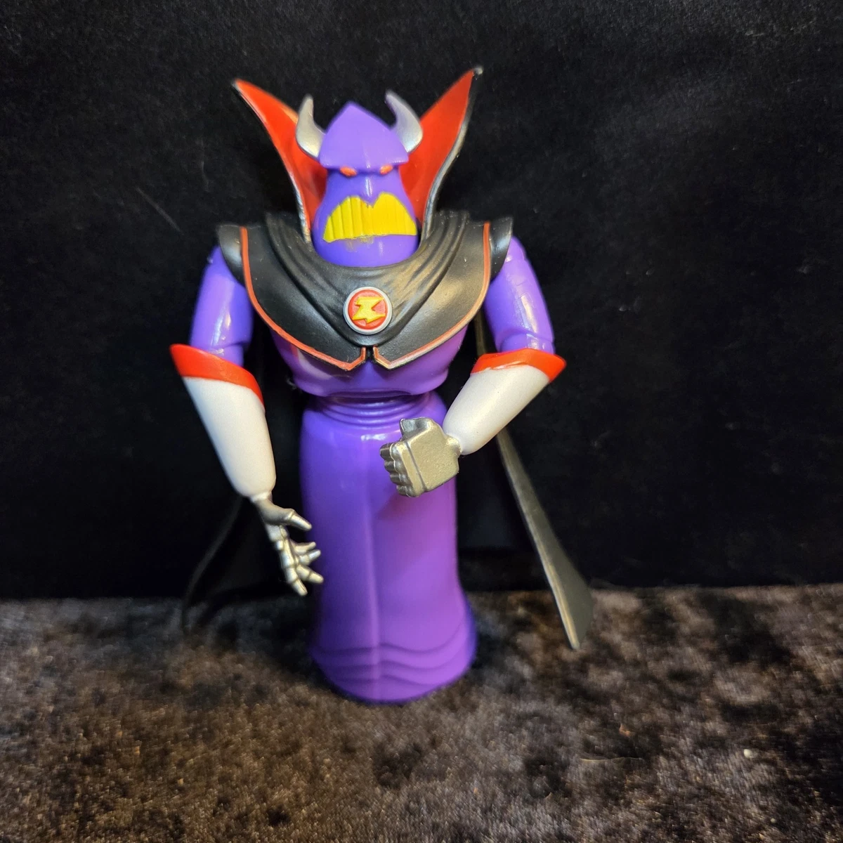 Preços baixos em Toy Story Zurg com desenho de Plástico e figuras