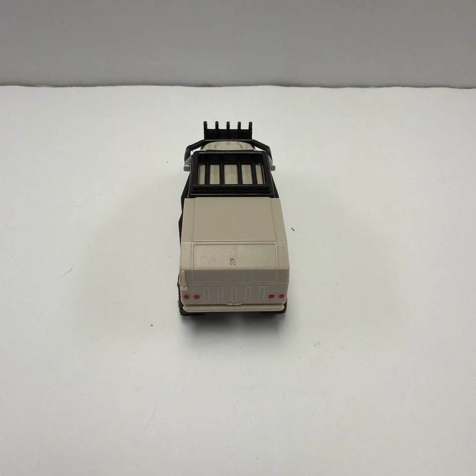 Mattel Fast & Furious Dodge Armored Truck With Plow 2016 FCW66 FF039 - Image 4 of 4